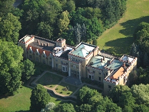 Pałac Radolińskich - Dariusz Bogdal - UM Jarocin