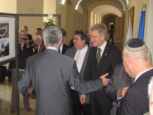 Porozumienie z miastem Ranana - Adam Michalkiewicz