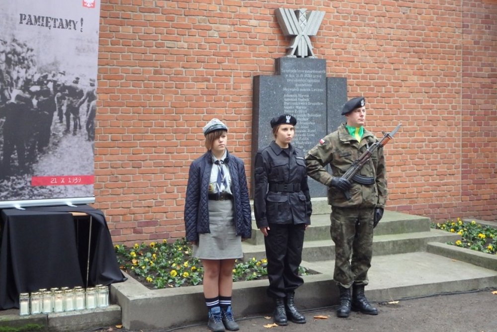 pomordowanym 21 X 1939 - UM Leszna