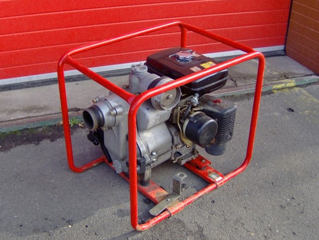 Pompa strażacka - straż pożarna