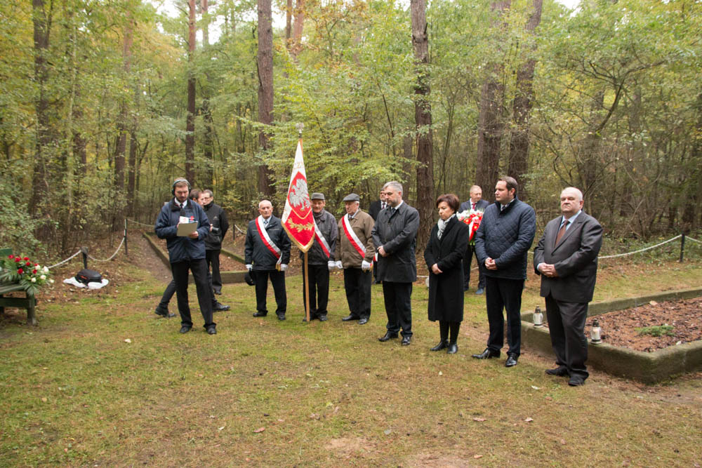 Uroczystość w Lasach Zakrzewskich