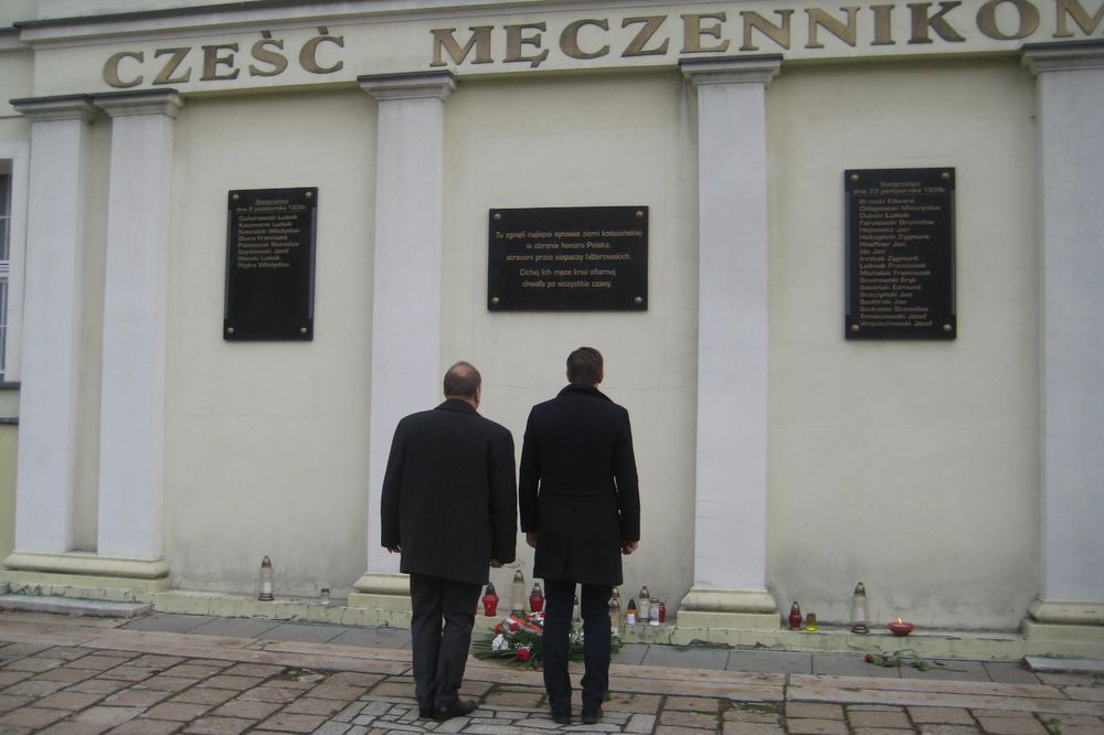 Znicze Pamięci w Kościanie