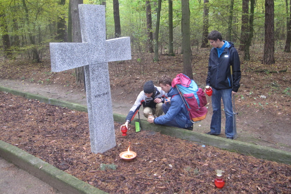 Zapal Znicz w Lasach Zakrzewskich