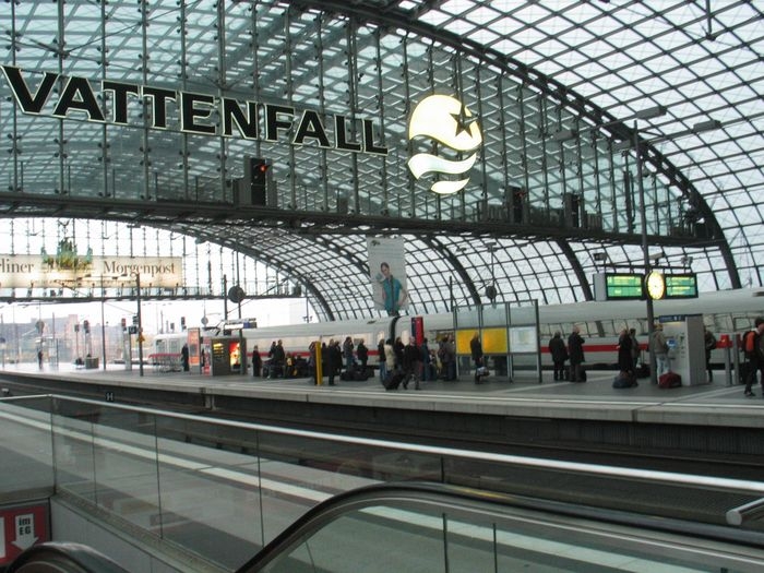 Dworzec kolejowy w Berlinie  - Szymon Mazur