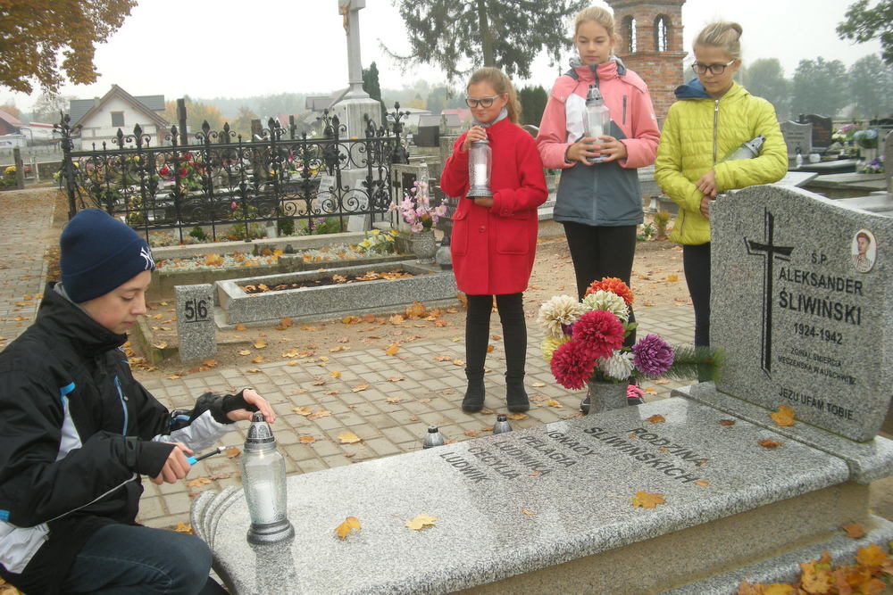 Zapal Znicz w Sierakowie