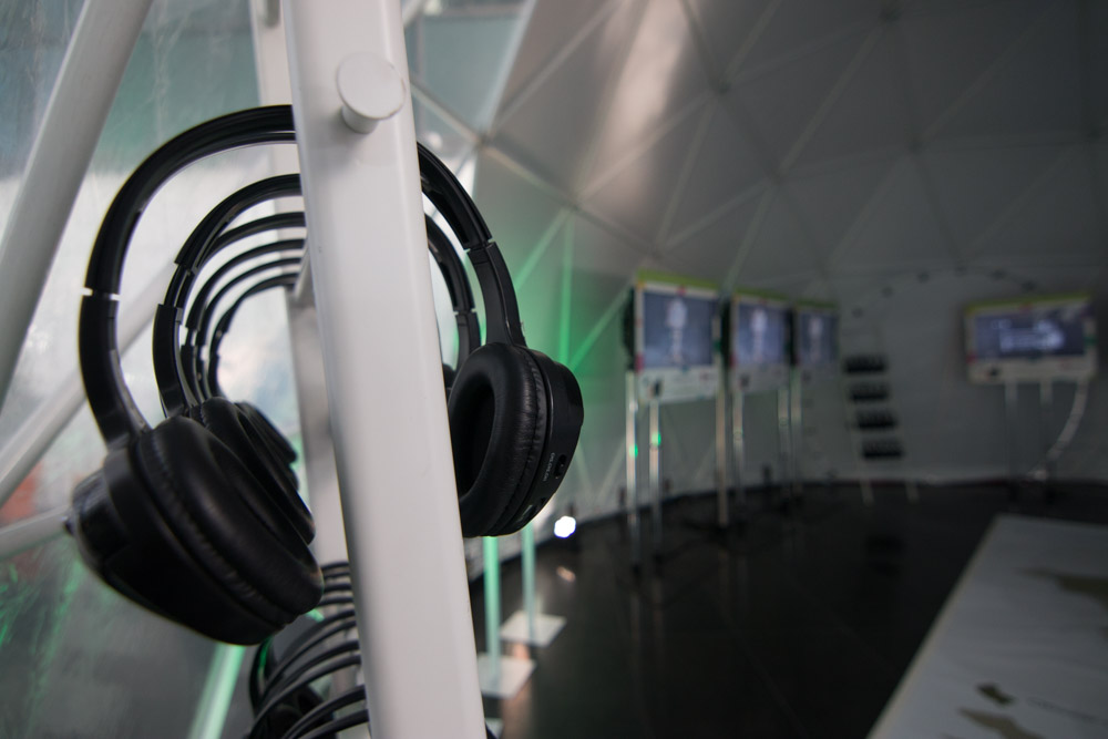 namiot multimedialny chrzest (7) - Wojtek Wardejn