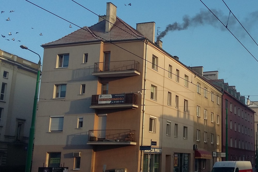 dym z komina glogowska - Szymon Mazur