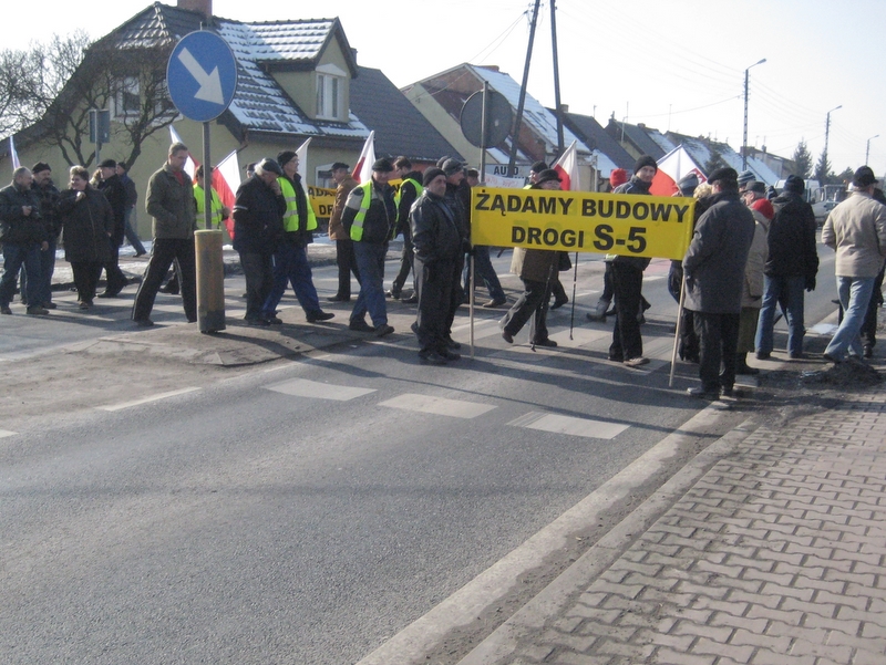 Protest w Dębienku - droga S5 - Jacek Butlewski