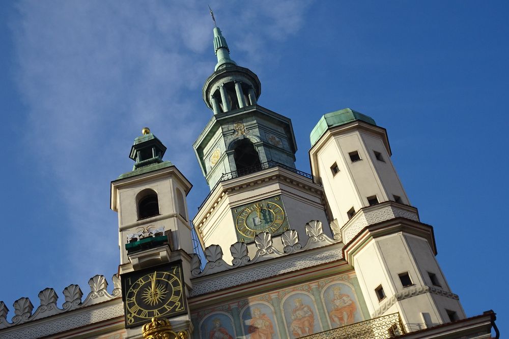 ratusz poznański niebo - Anna Adamczyk