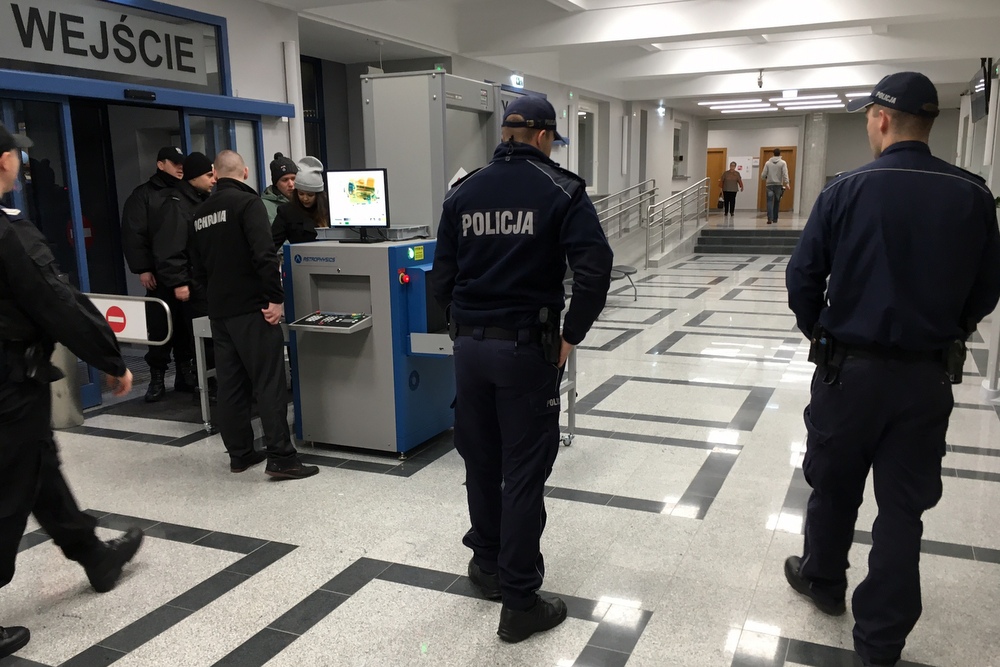 przed procesem adama z (2) - Wojciech Wardejn