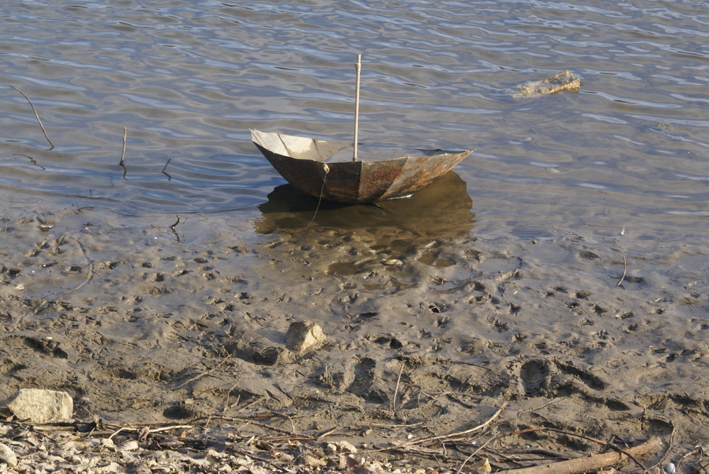 jezioro malta po spuszczeniu wody - POSIR