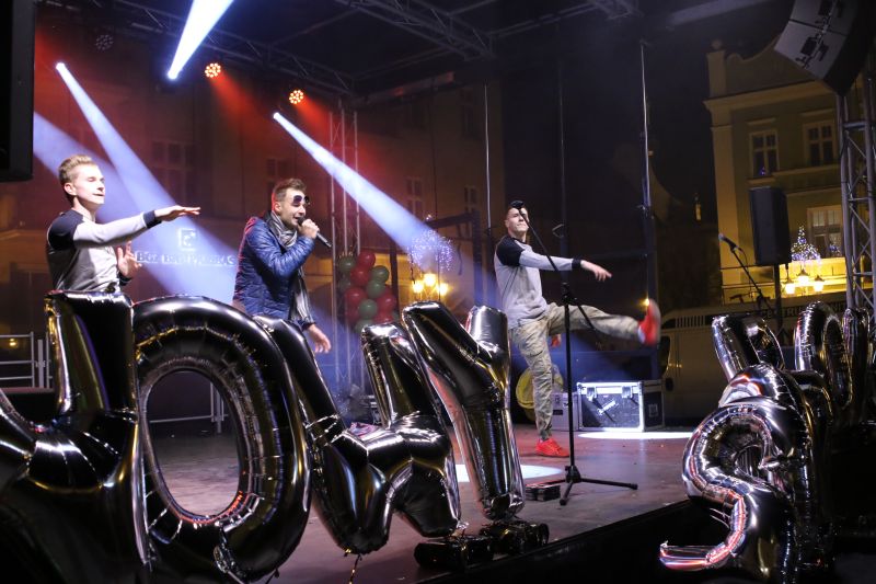 impreza sylwestrowa disco polo - Tomasz Staszczyk/UM Kalisz