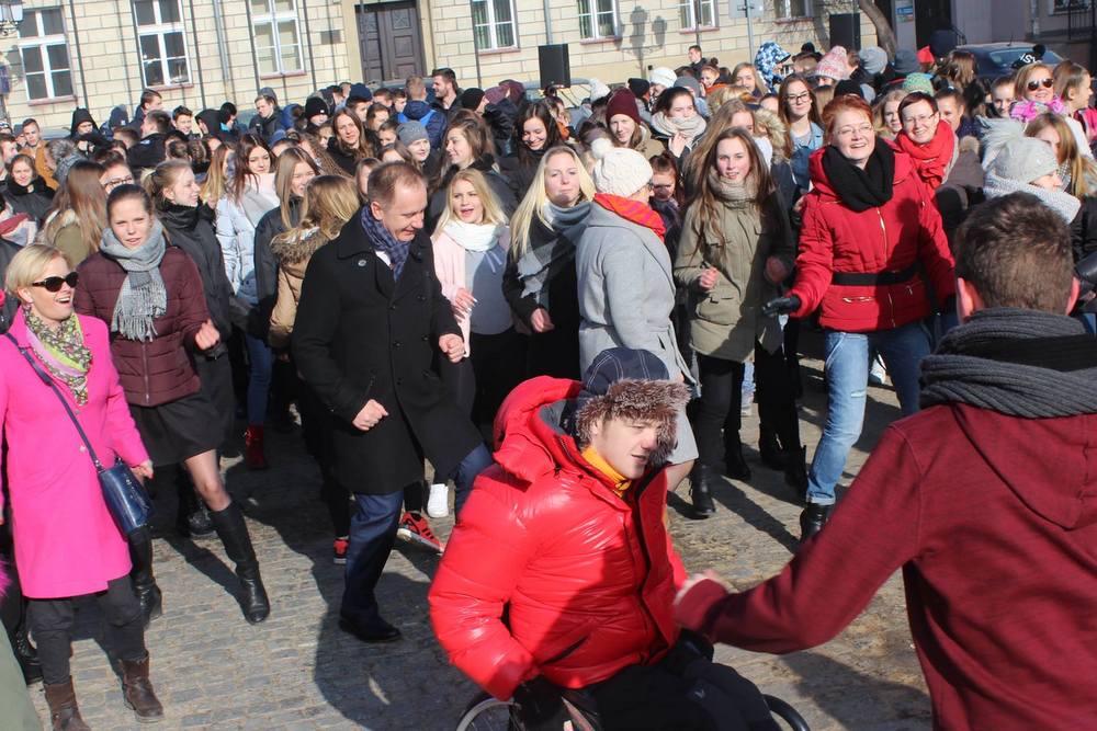 one billion rising - Aleksandra Braciszewska-Benkahla