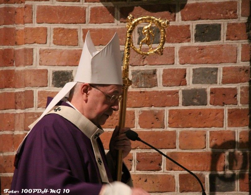 Msza w katedrze, Gądecki - Grzegorz Maciejewski