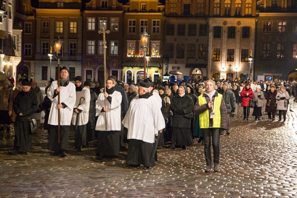 droga krzyżowa wielkopostna 2017 (20) - Wojciech Wardejn
