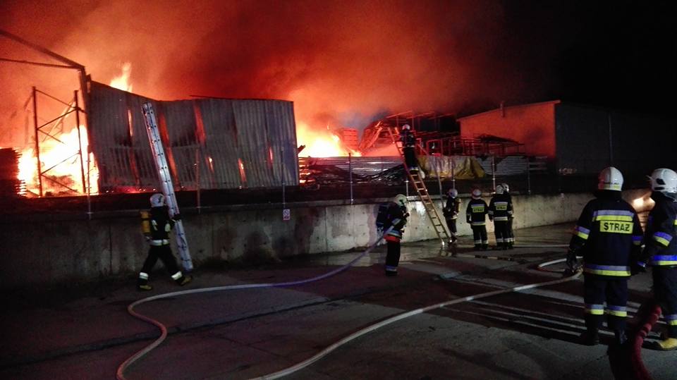 pożar w firmie lech-pol (1) - OSP Łubowo