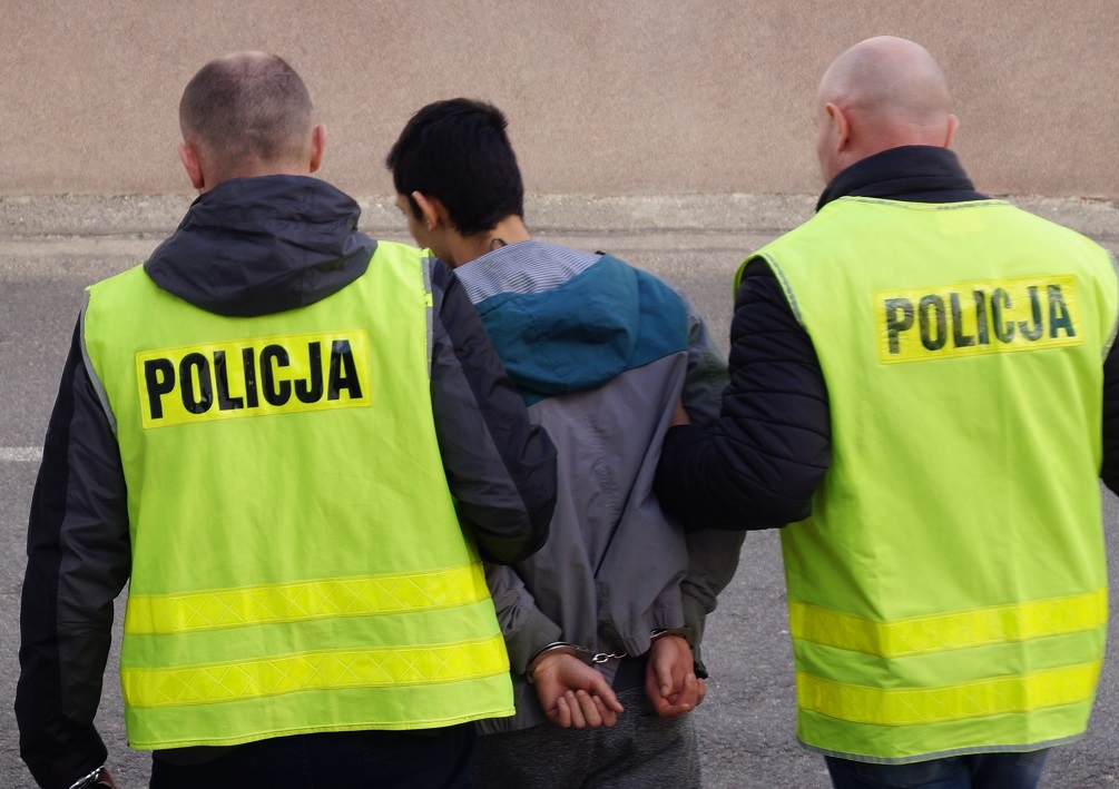 napadł z nożem - Policja Słupca