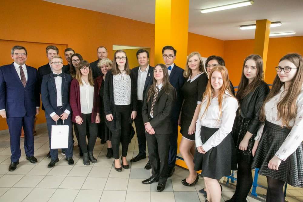 centrum mediacji rówieśniczek - III LO Ostrów Wlkp.