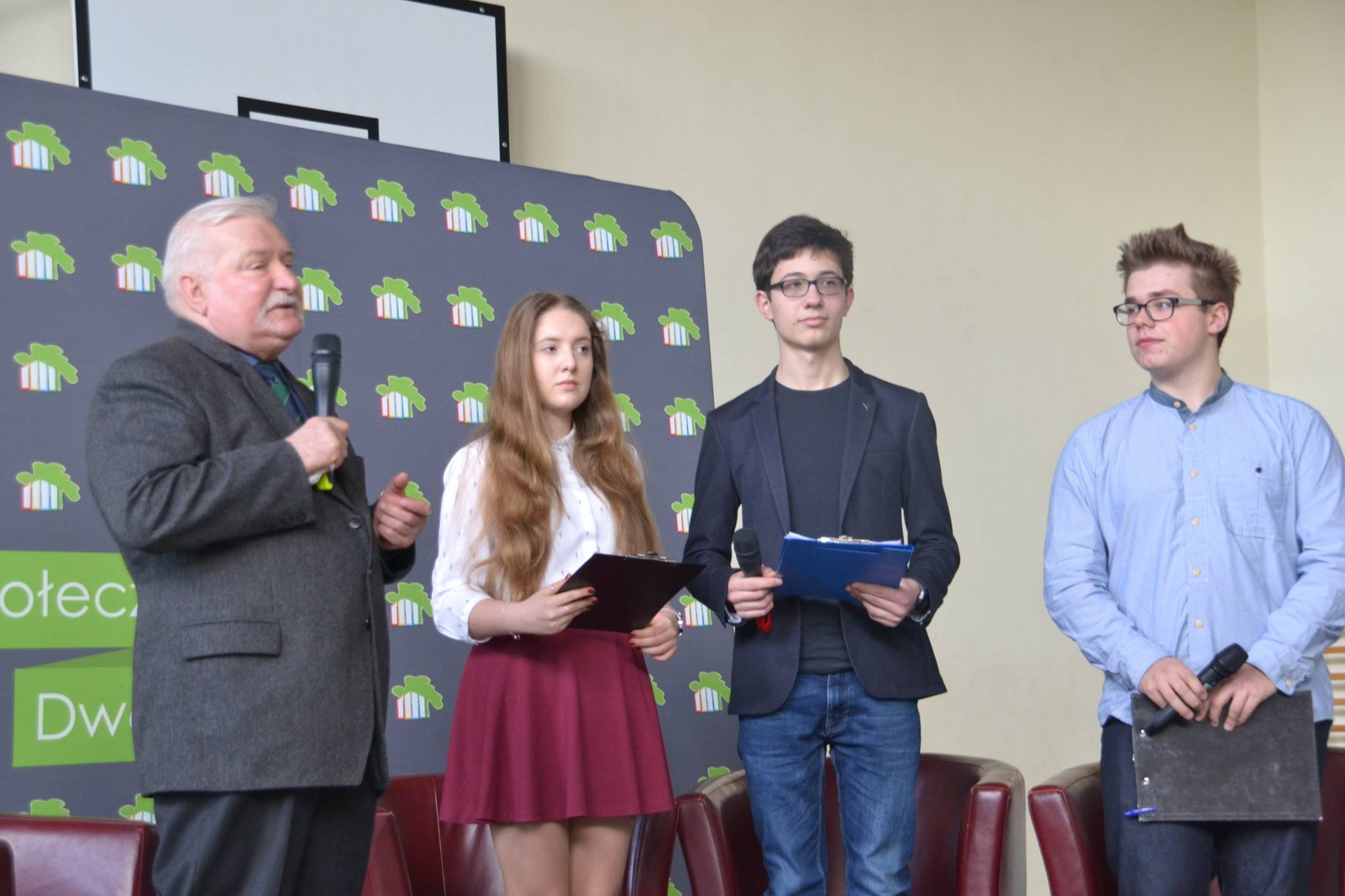 lech wałęsa w dwójce - Społeczna Dwójka Poznań