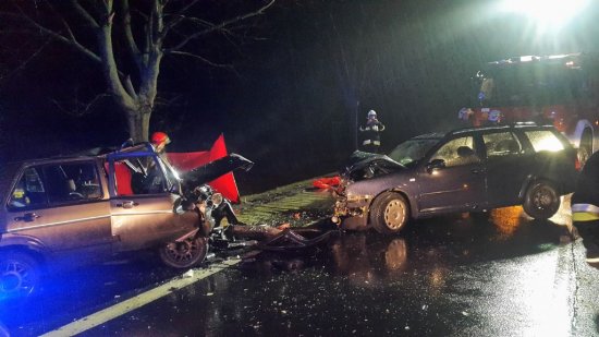 nocny wypadek grońsko - Straż Pożarna Nowy Tomyśl