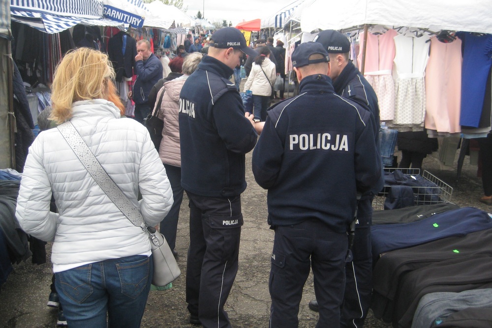 ulotki na targowisku - Rafał Regulski