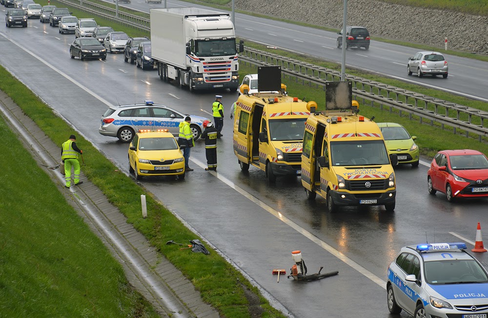 zderzenie karambol na a2 - Łukasz Jachimowicz/ Strazacki.pl 
