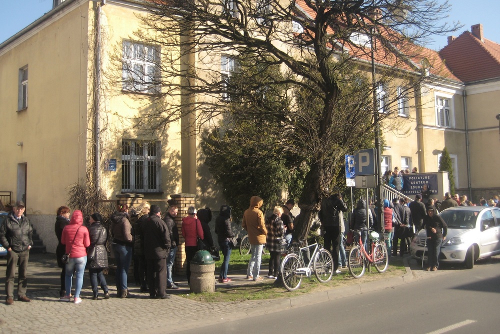 w kolejce po rajd 1 - Rafał Regulski
