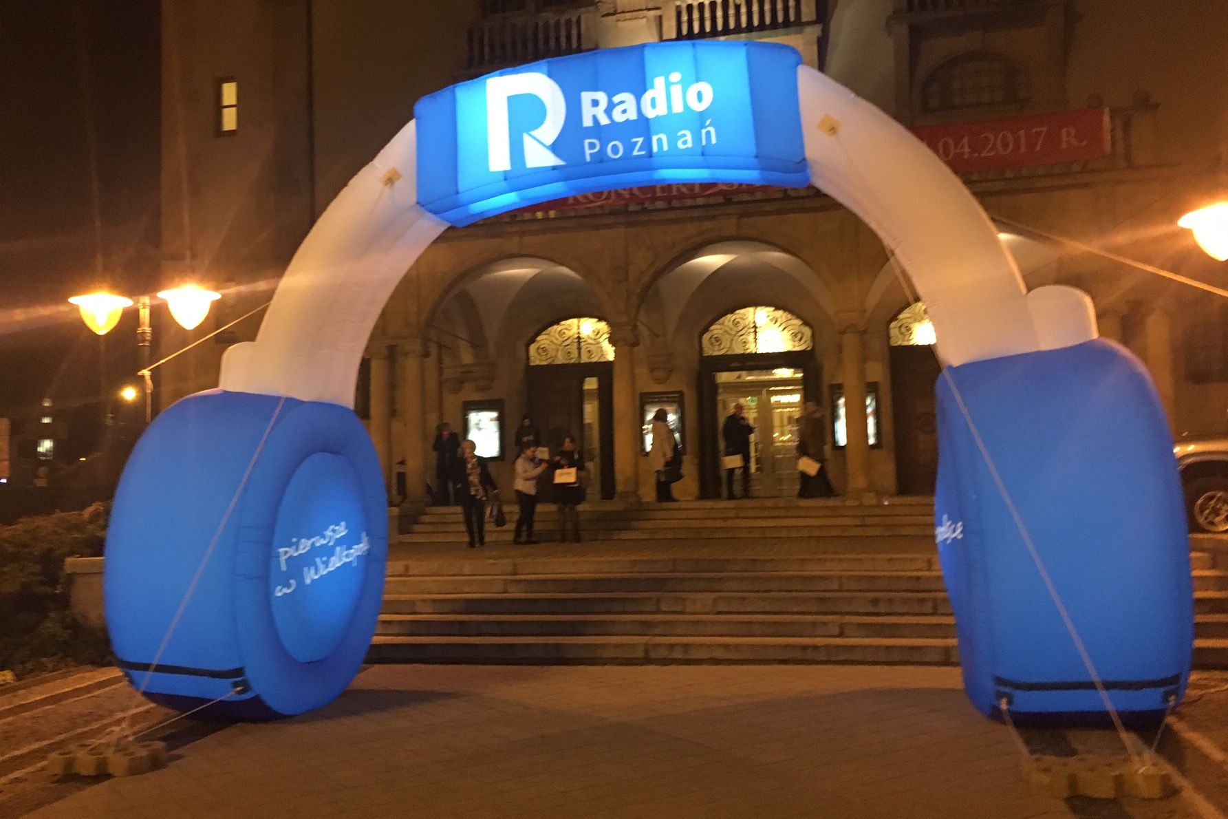 radio poznań słuchawki - Wojciech Wardejn