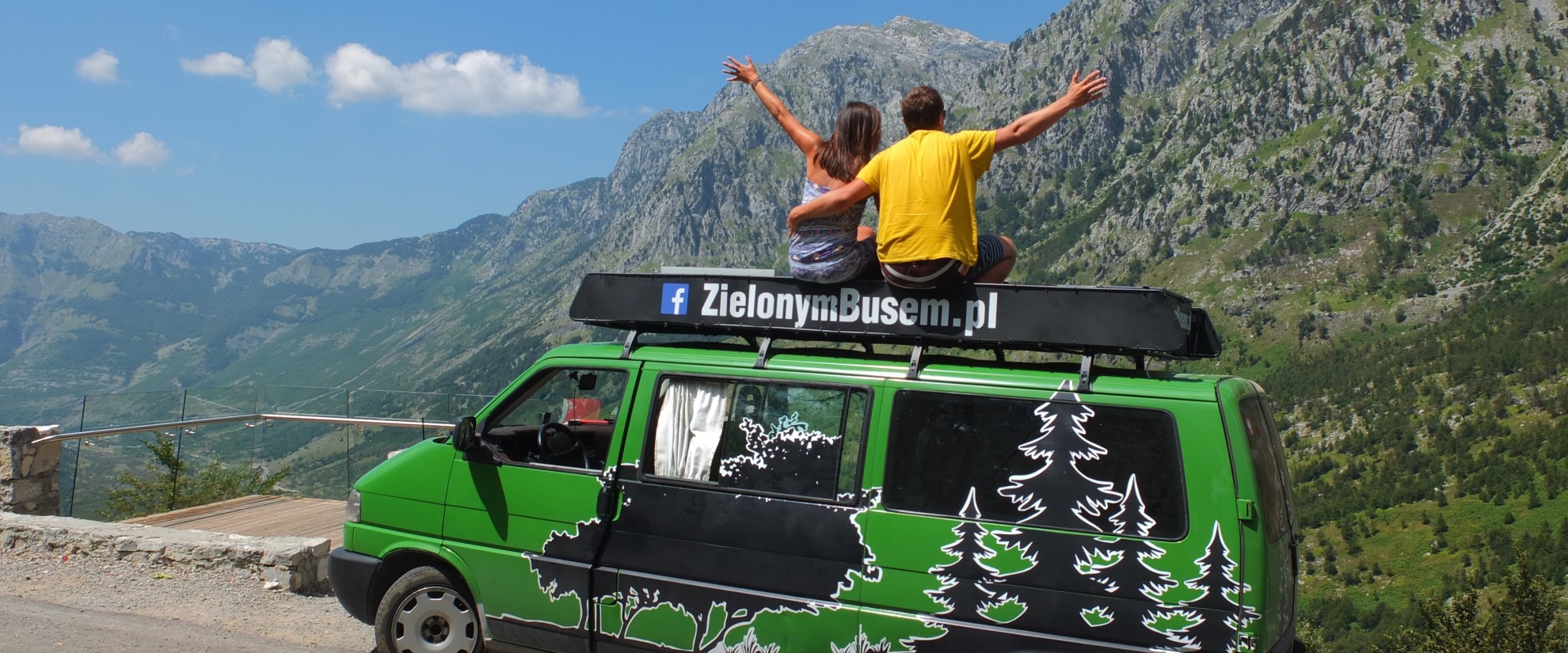 zielony bus podróżnicy - www.zielonymbusem.pl