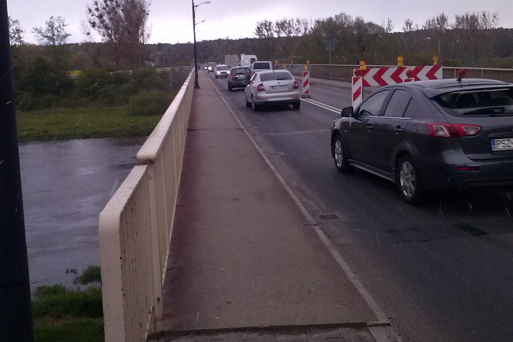 na moście we wronkach - Andrzej Ciborski