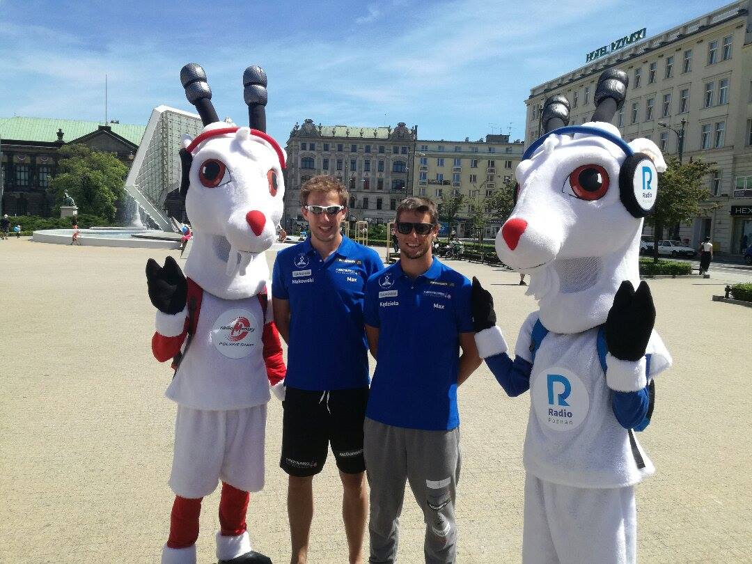 plaża wolności koziołki siatkarze (3)