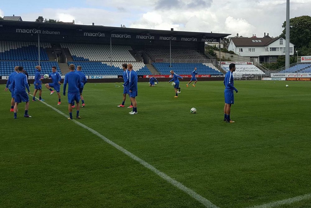 haugesund w dzień meczu - Grzegorz Hałasik