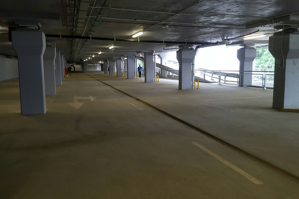 Parking pod Kaponierą - Michał Jędrkowiak