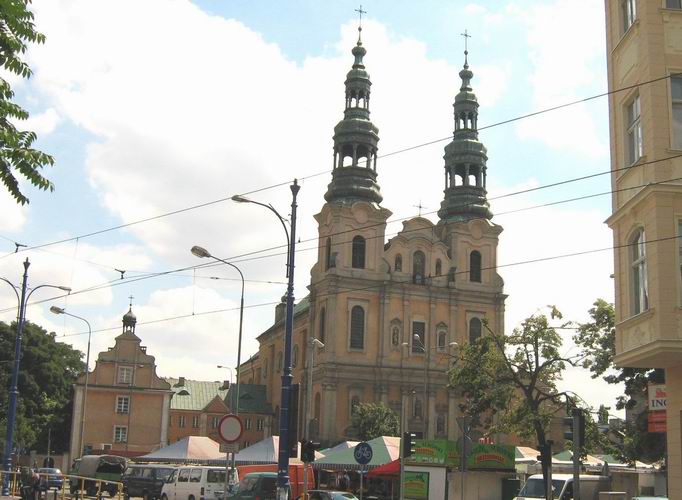 kościół franciszkanów plac bernardyński - CC: Wikipedia Commons