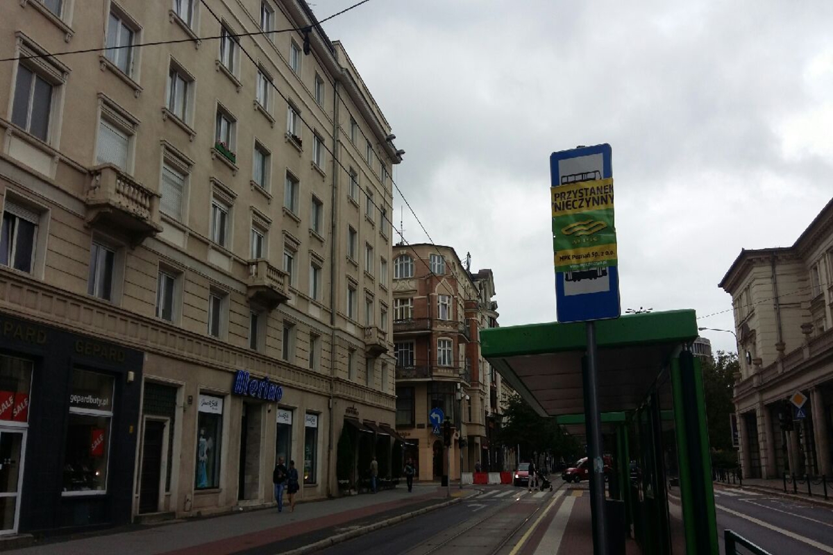 Nieczynny przystanek Poznań - Magdalena Konieczna