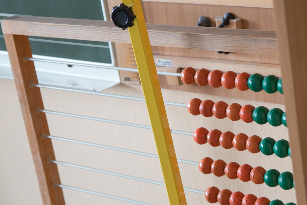 prezes w szkole szkoła - Tomasz Żmudziński