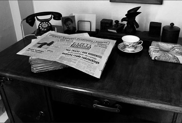 grochowiak biurko - twitter.com/lukasz_borowiak