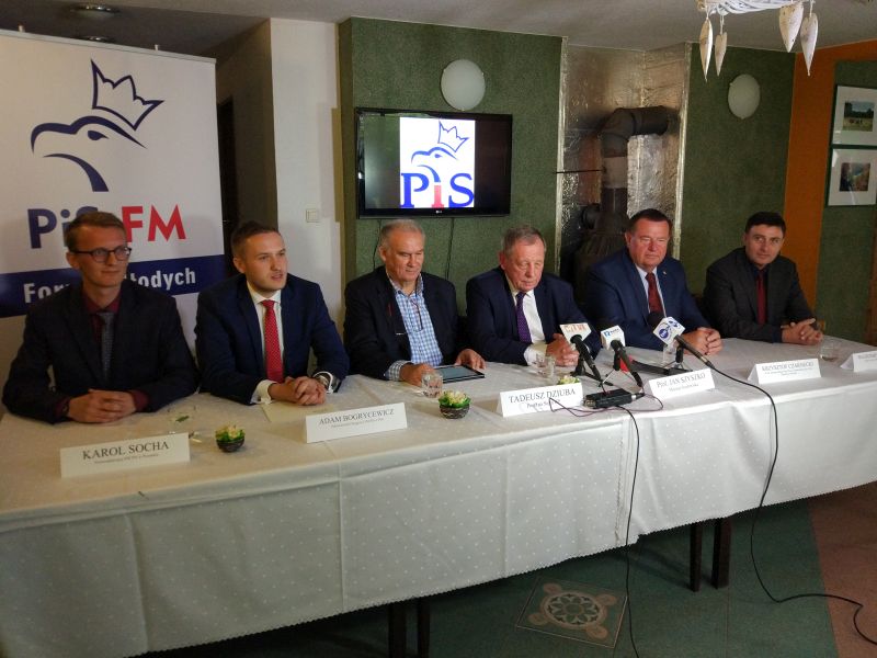 pis młodzieżówka - Przemysław Stochaj