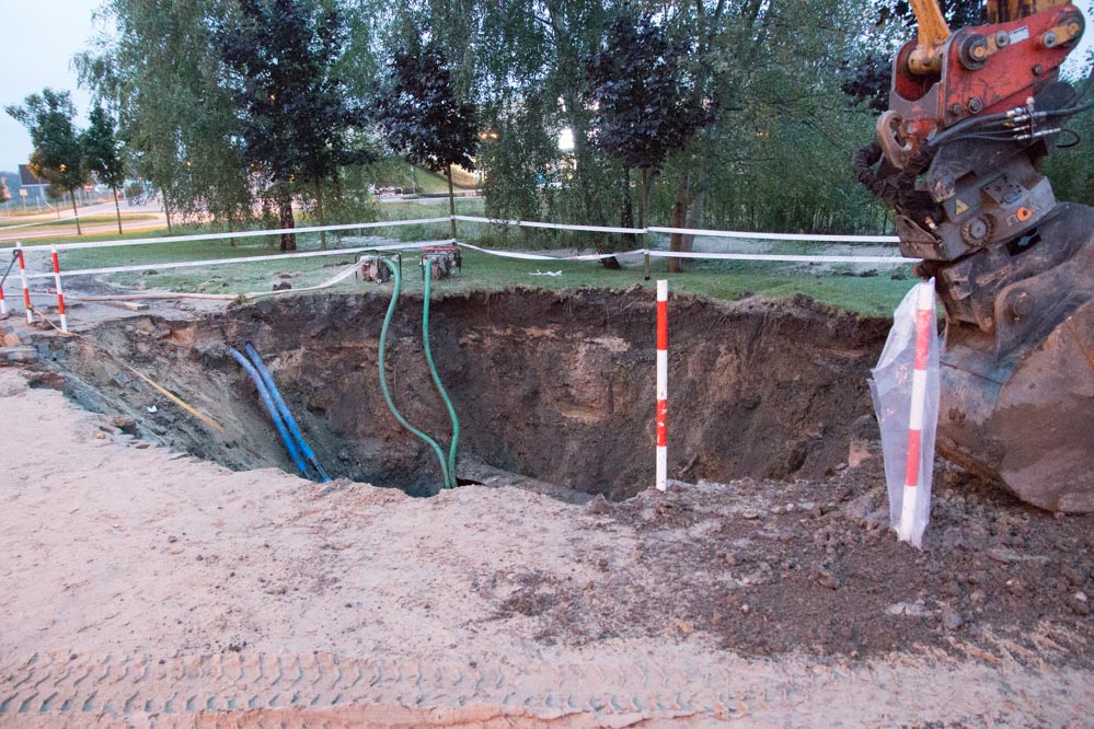 woda termy awaria - Leon Bielewicz