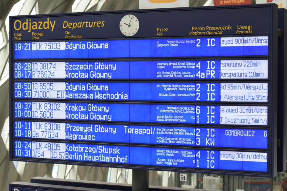 Orkan Ksawery opóźnienia kolej Poznań Główny - Przemysław Zabawa