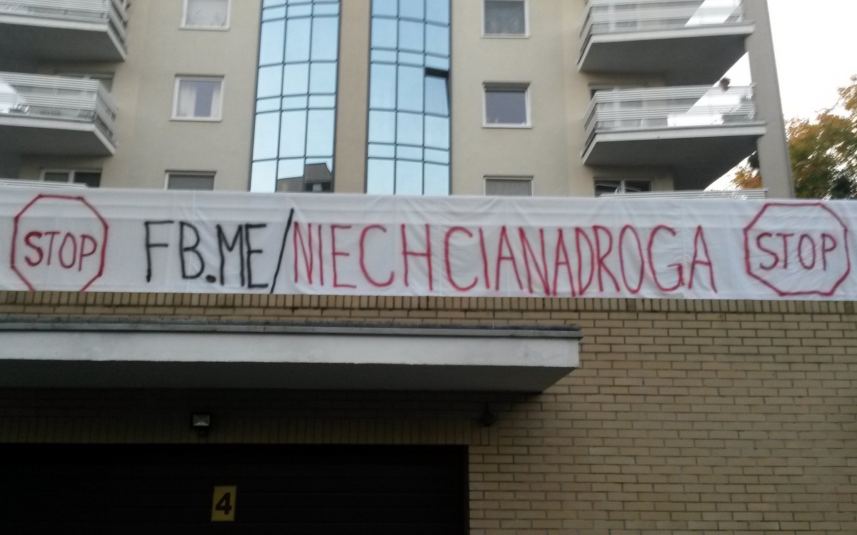 Niechciana droga protest - Jacek Butlewski