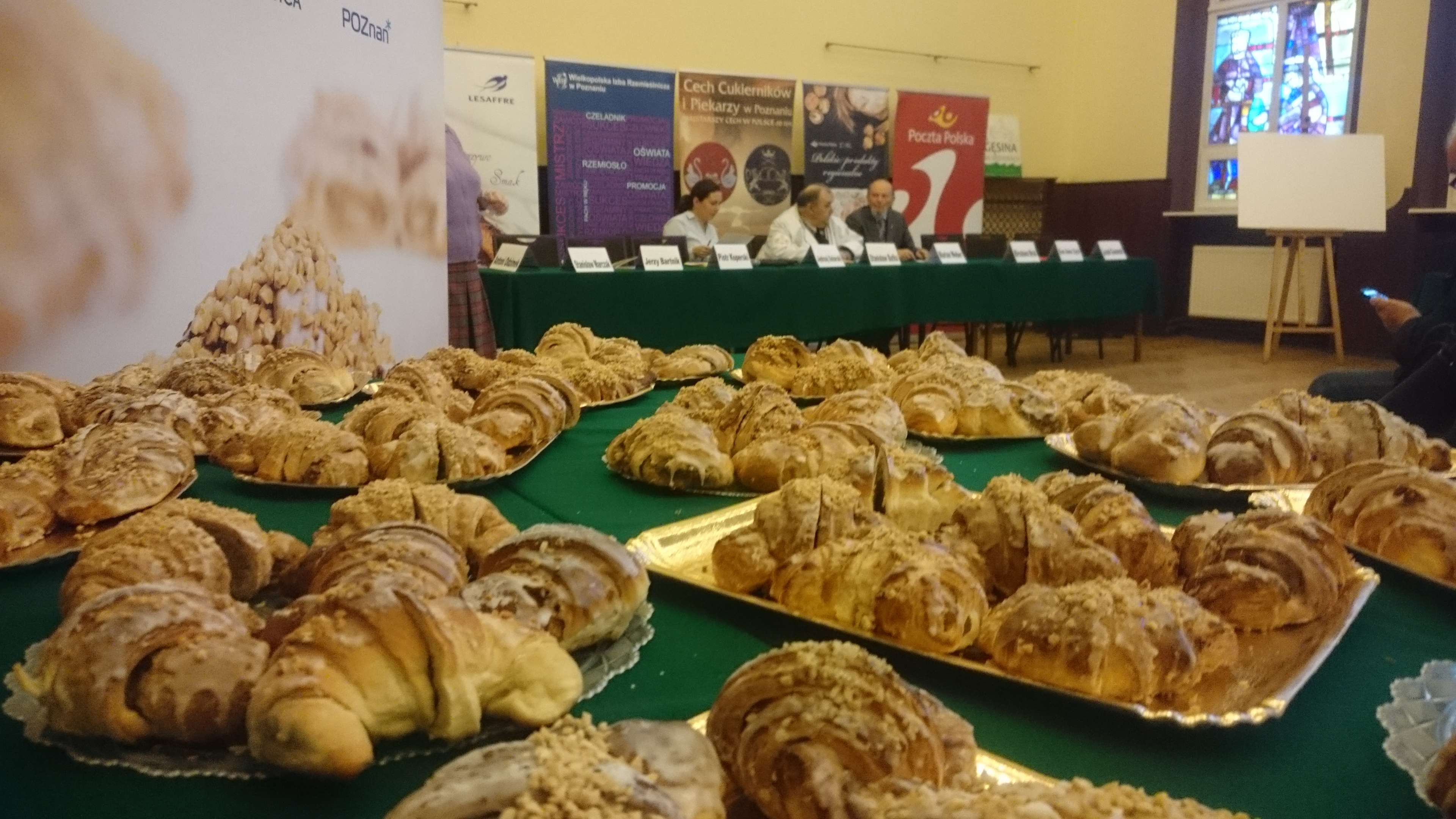 rogale swietomarcinskie - Wojciech Chmielewski