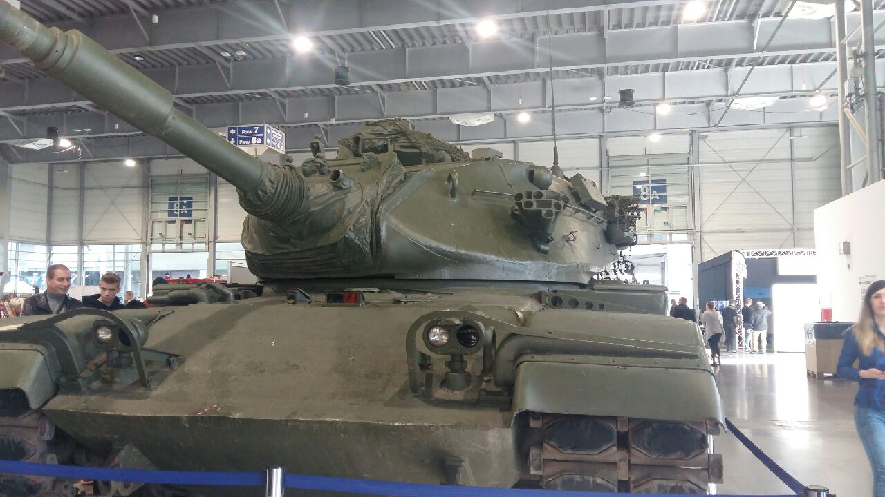 czołg retro motor show - Magdalena Konieczna