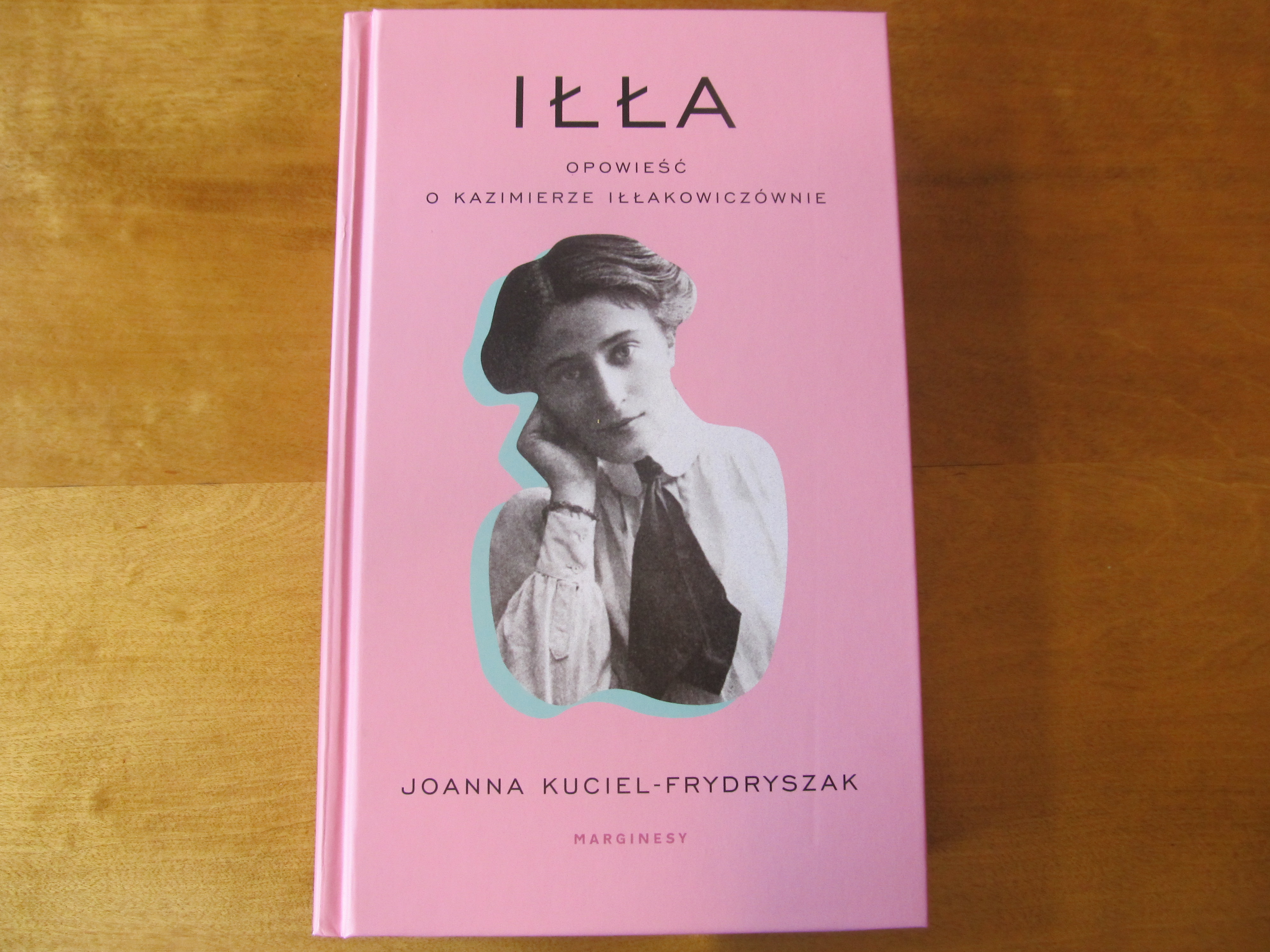 książka Iłła - Maciej Mazurek