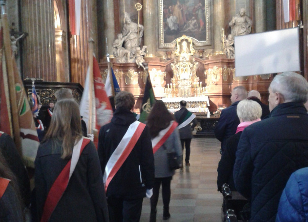 swieto niepodleglosci fara poznan - maria pm - Twitter