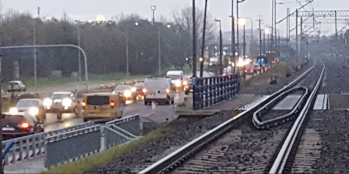 korki warszawska - MotoSygnały Twitter