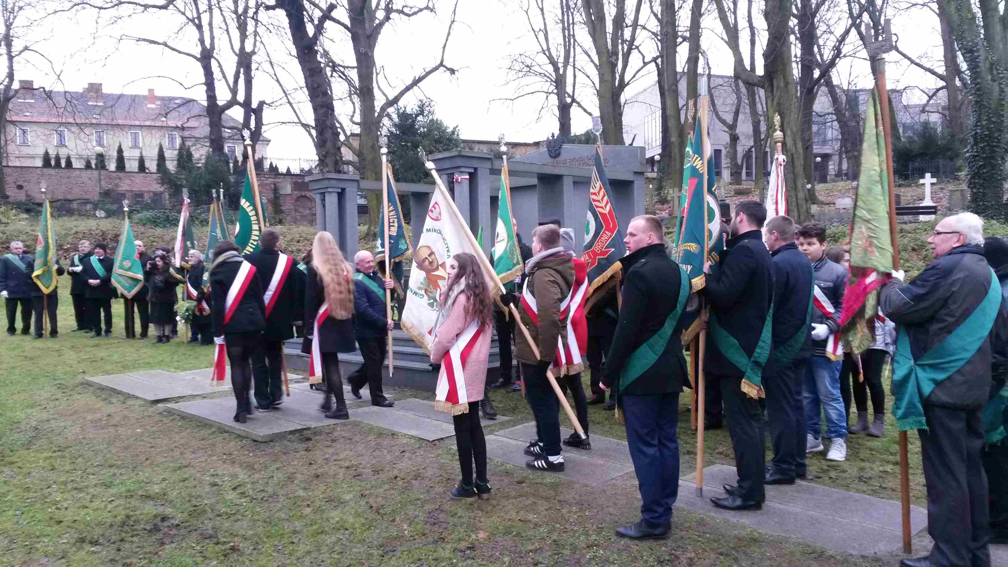 Zaduszki Stanisław Mikołajczak cmentarz zasłużonych Wielkopolan - Jacek Butlewski