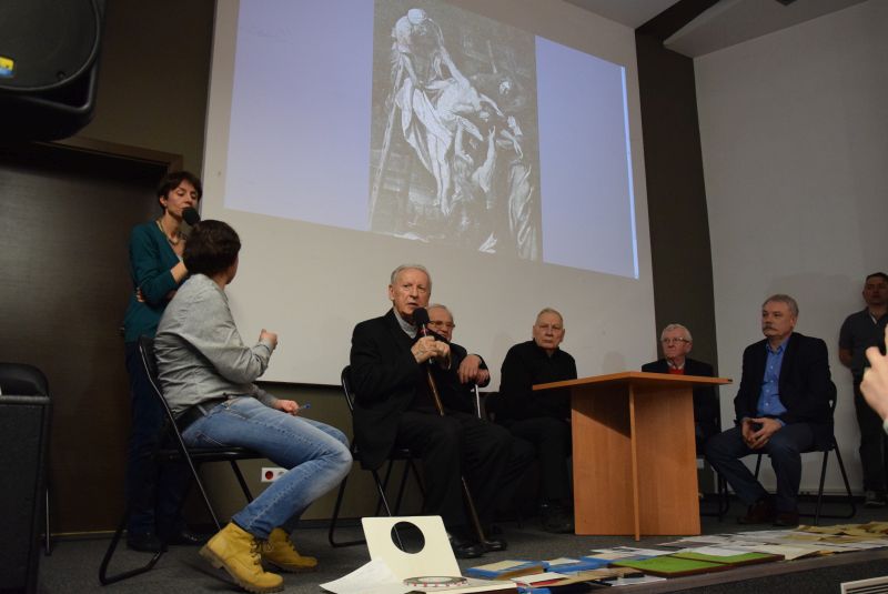 zdjecie z krzyża kalisz dyskusja - Danuta Synkiewicz