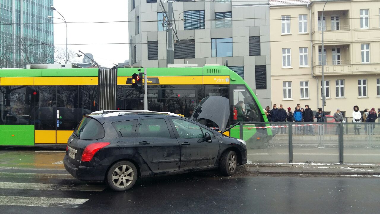 wypadek przystanek półwiejska - Magdalena Konieczna