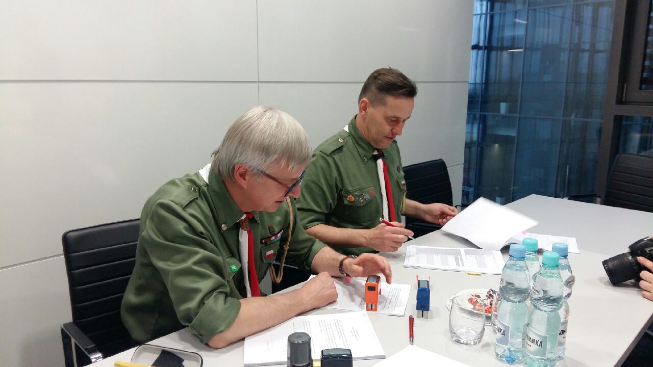 umowa świetlice podwórkowe - Magdalena Konieczna